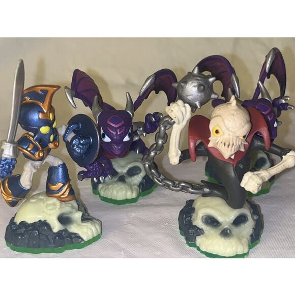 Skylanders Spyro's Undead Element Lot of 4 Activation 2011